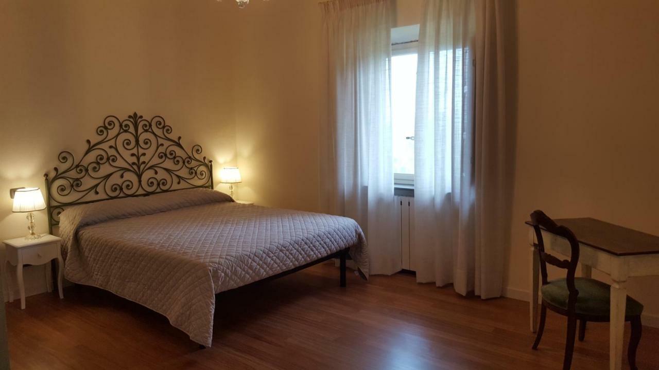 La Vedetta Apartment ลุคคา ภายนอก รูปภาพ
