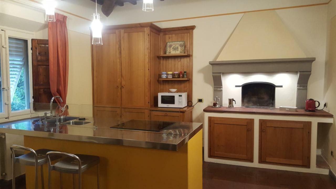 La Vedetta Apartment ลุคคา ภายนอก รูปภาพ